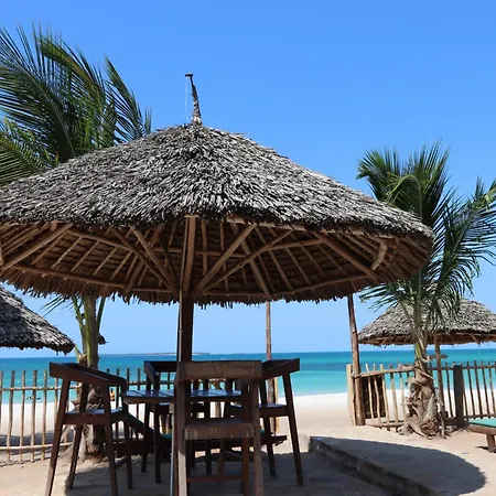Villa Dahl Beach Resort-2